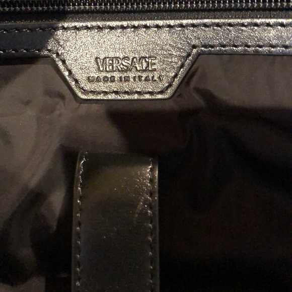 Versace like new black Greca travel bag gold accents nylon magnet close  17x14x7 - Picture 3 of 12